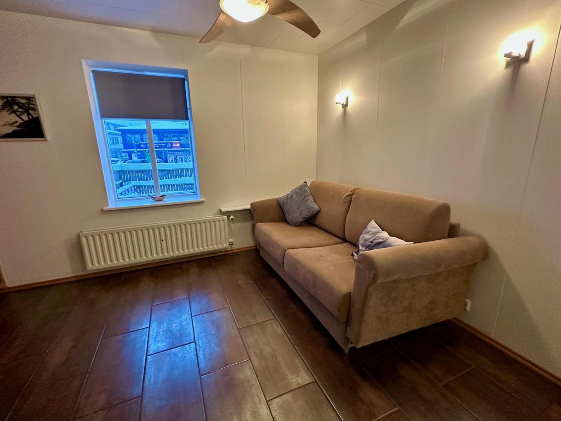 Akureyri Central Apartment Екстериор снимка